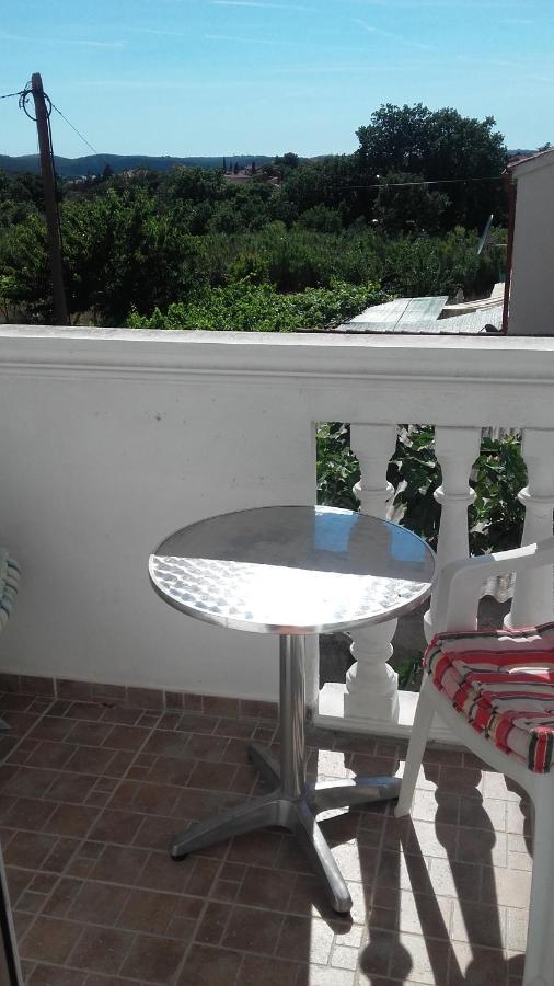 מדולין Apartment Leona מראה חיצוני תמונה