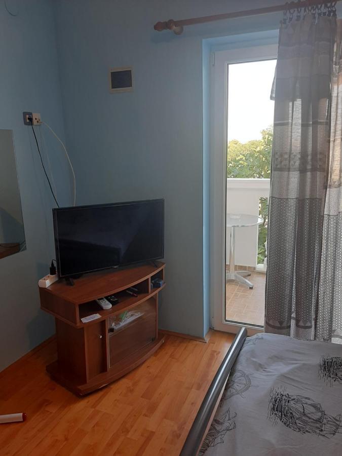 מדולין Apartment Leona מראה חיצוני תמונה